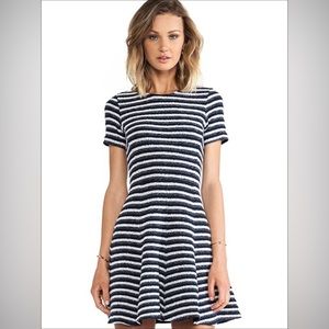 Theory Albita Fit and Flare Dress. Size 6